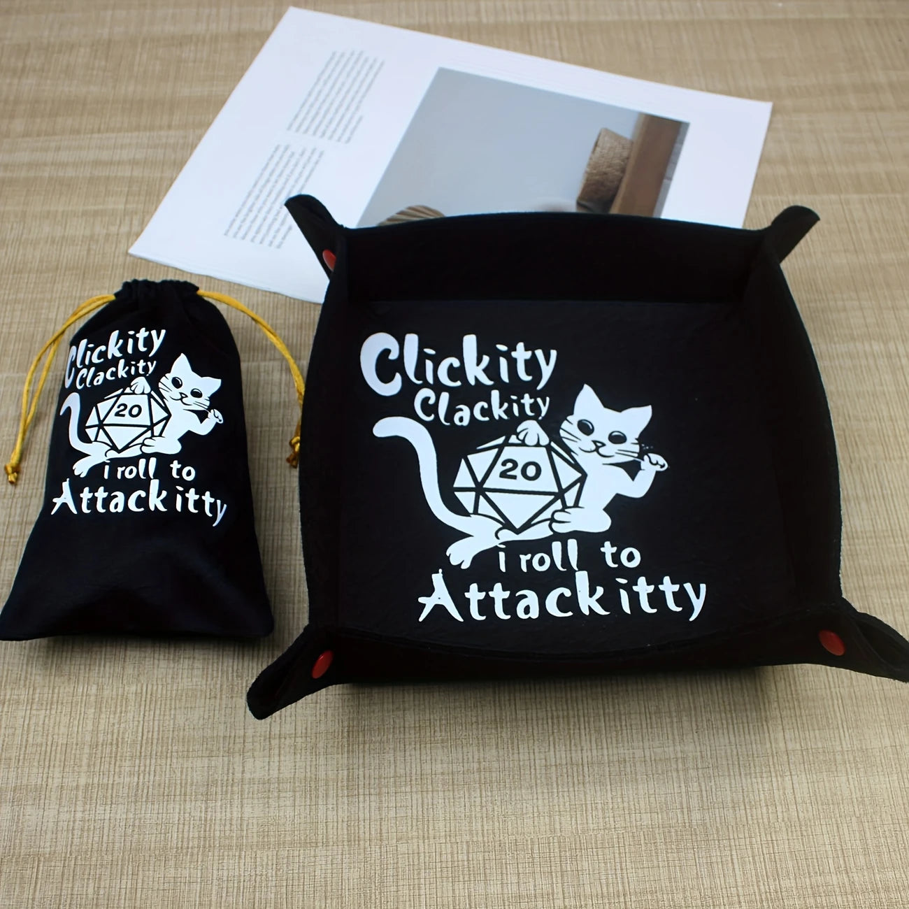 Clickity Kitty Würfelbox mit XXL Würfelbeutel | Dicetray