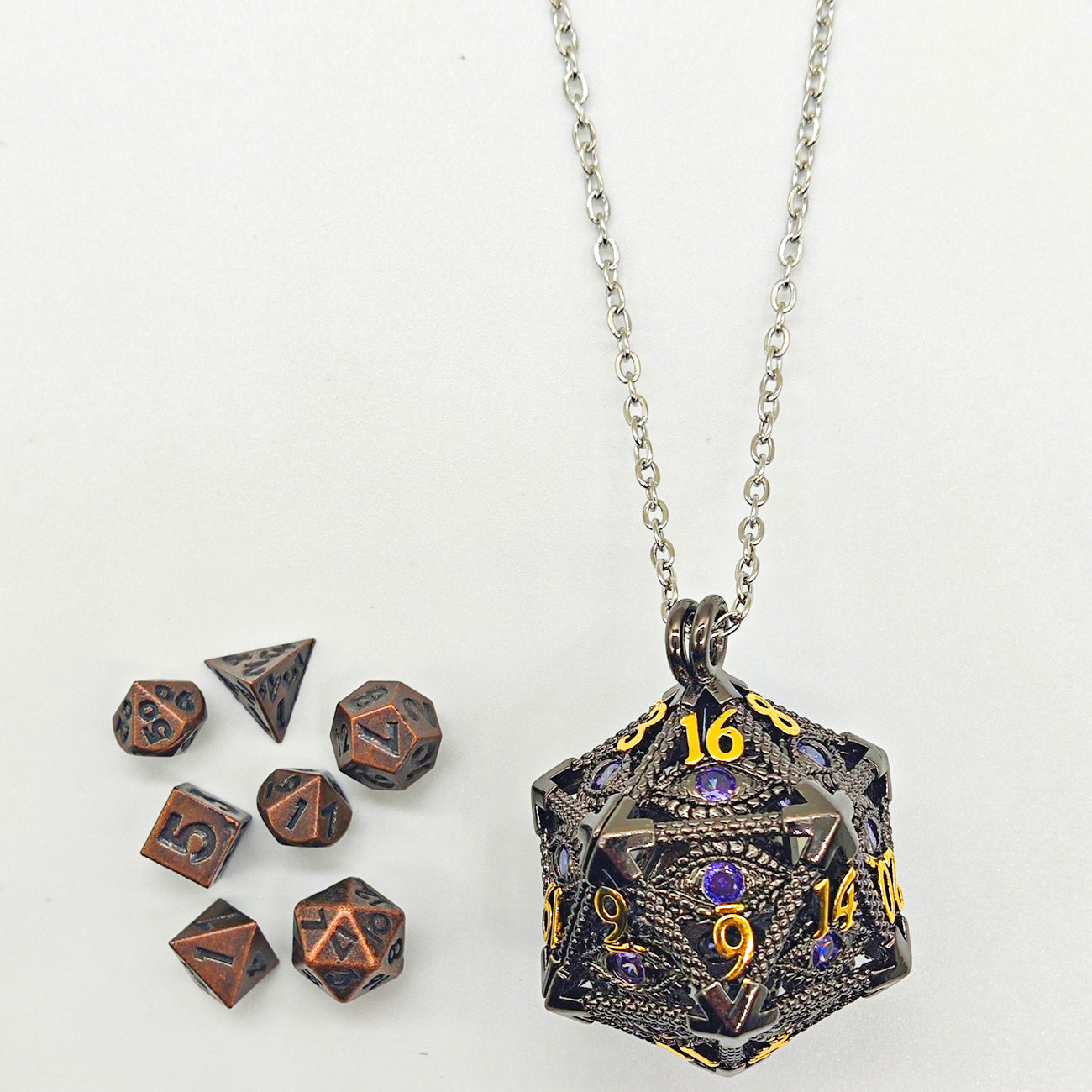 Dragon Eye D20 Kette inkl. Mini-Würfelset | Aufklappbar aus Metall | Halskette