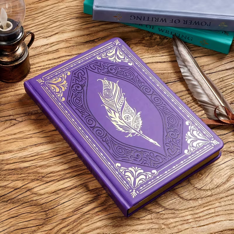 Violet Magic School | Mit Prägung | Kunstleder Notebook Din A5