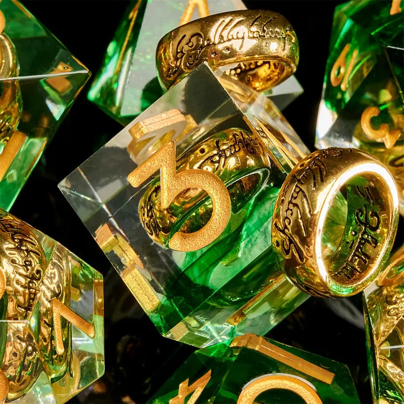 Der eine Ring | 7 teiliges Würfelset | Grün