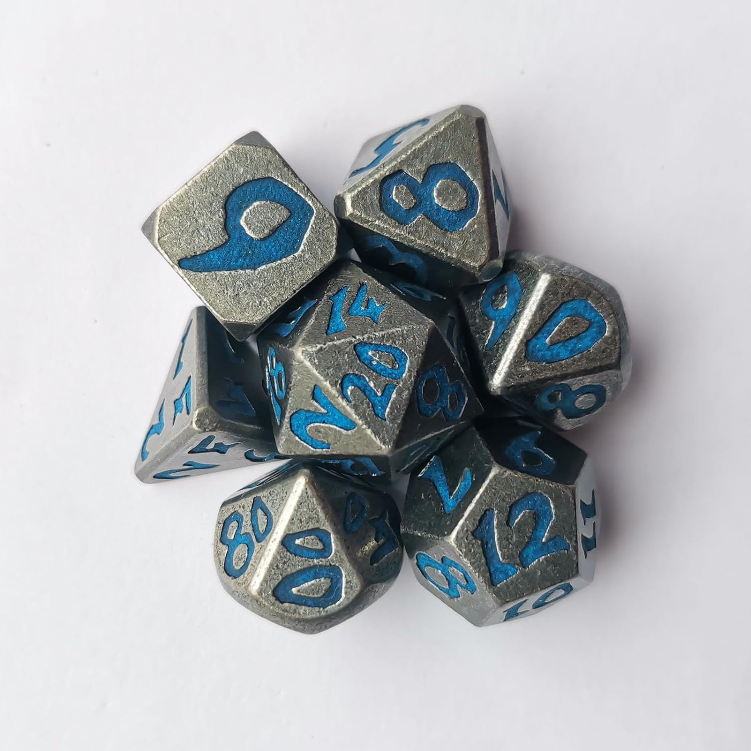 Schimmermond Würfelset | Blau-Grau | Metall