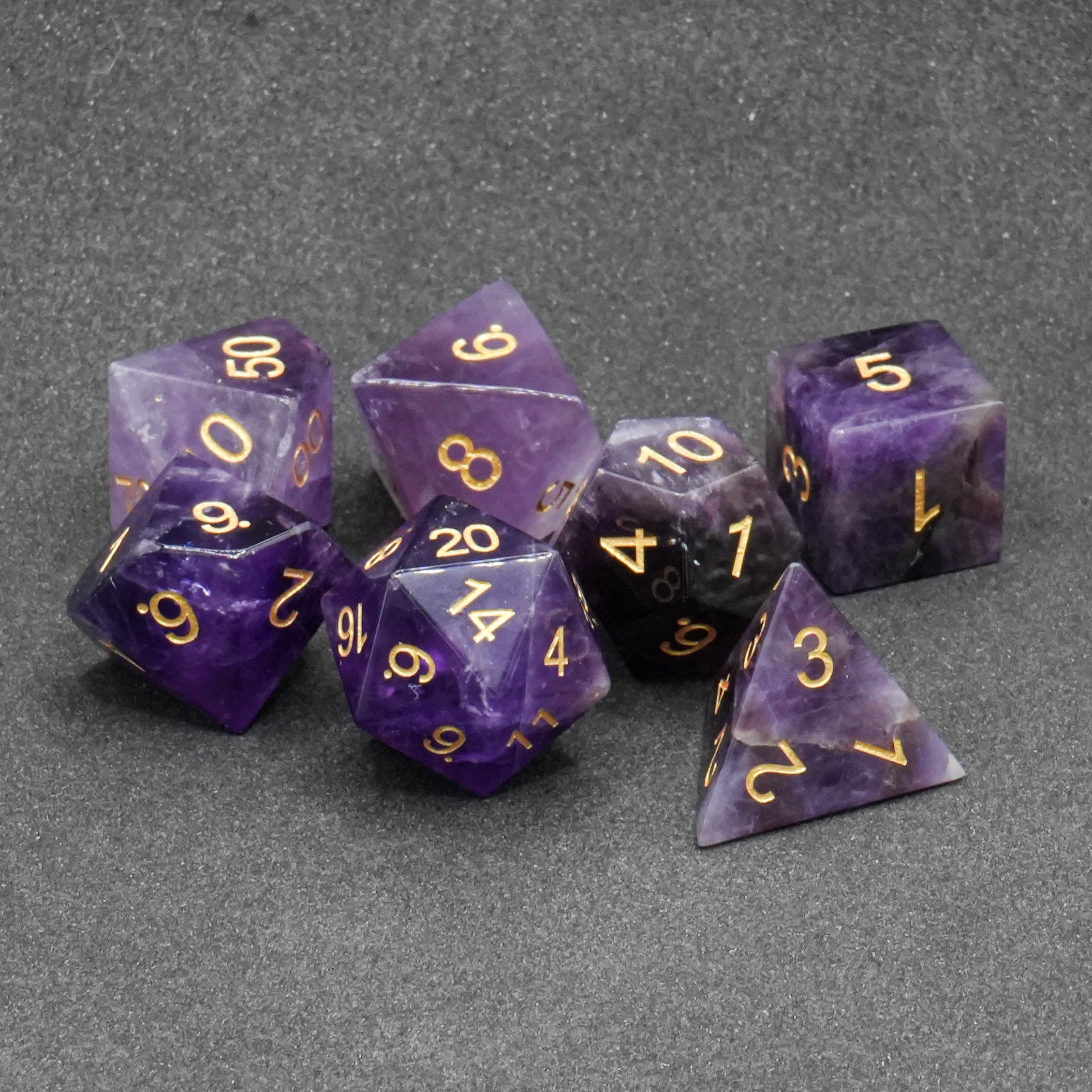 Amethyst Gemdice Set - Edelsteinwürfel | 7-teiliges Premium Würfelset mit Würfelbeutel
