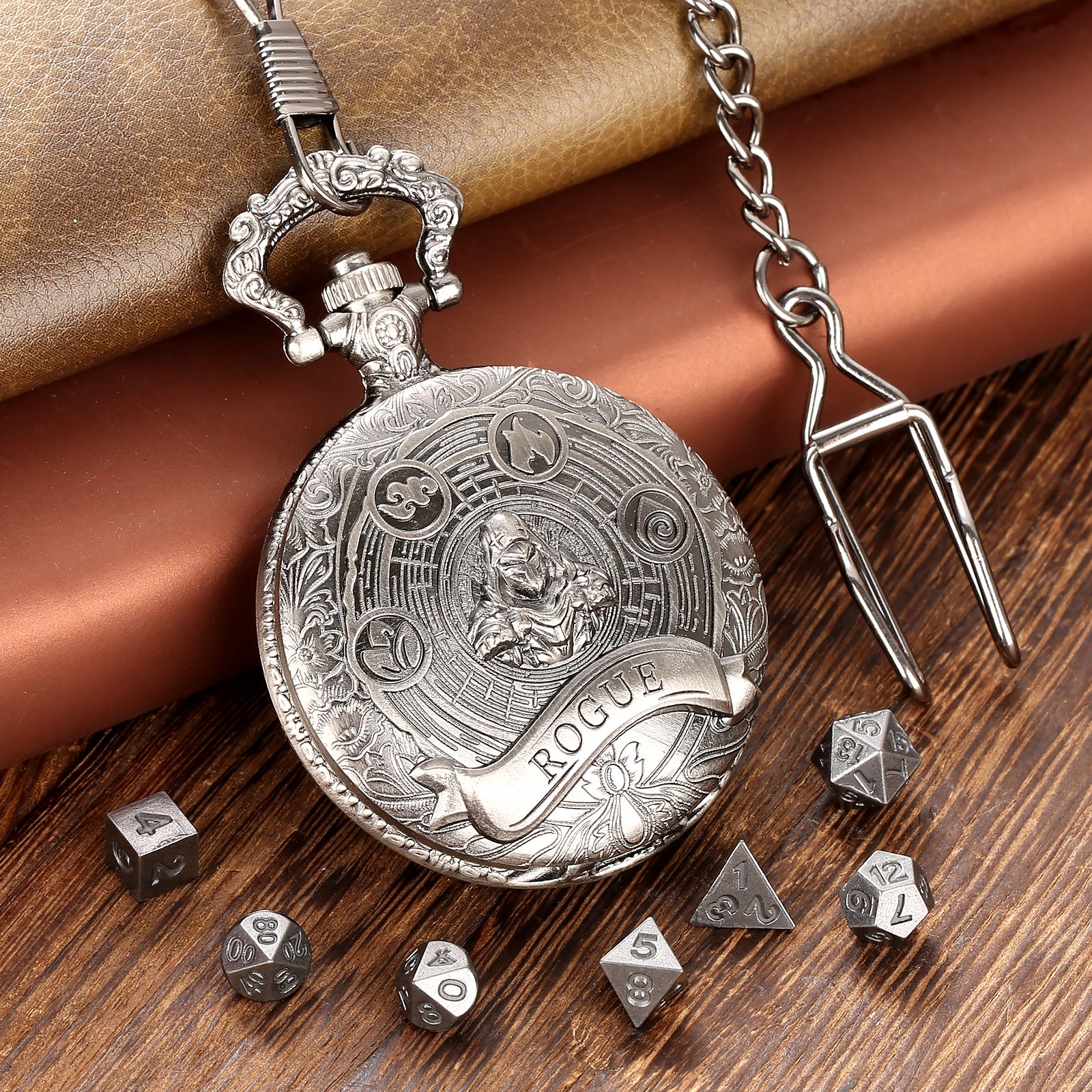 Rogue - Würfel Taschenuhr | inkl. 7 teiliges Mini Metallwürfelset