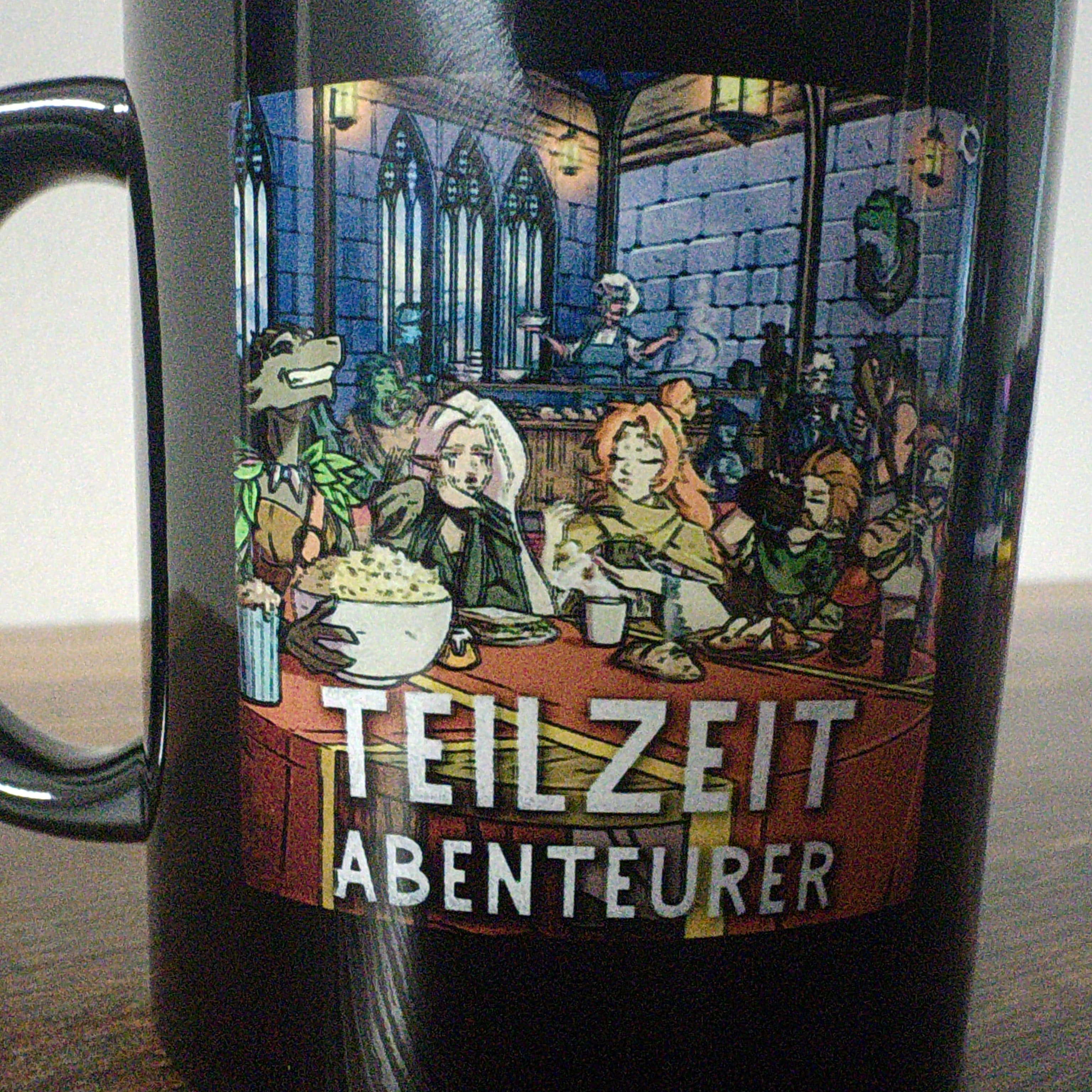 Teilzeitabenteurer Tasse | Maligols Schrecken Merch