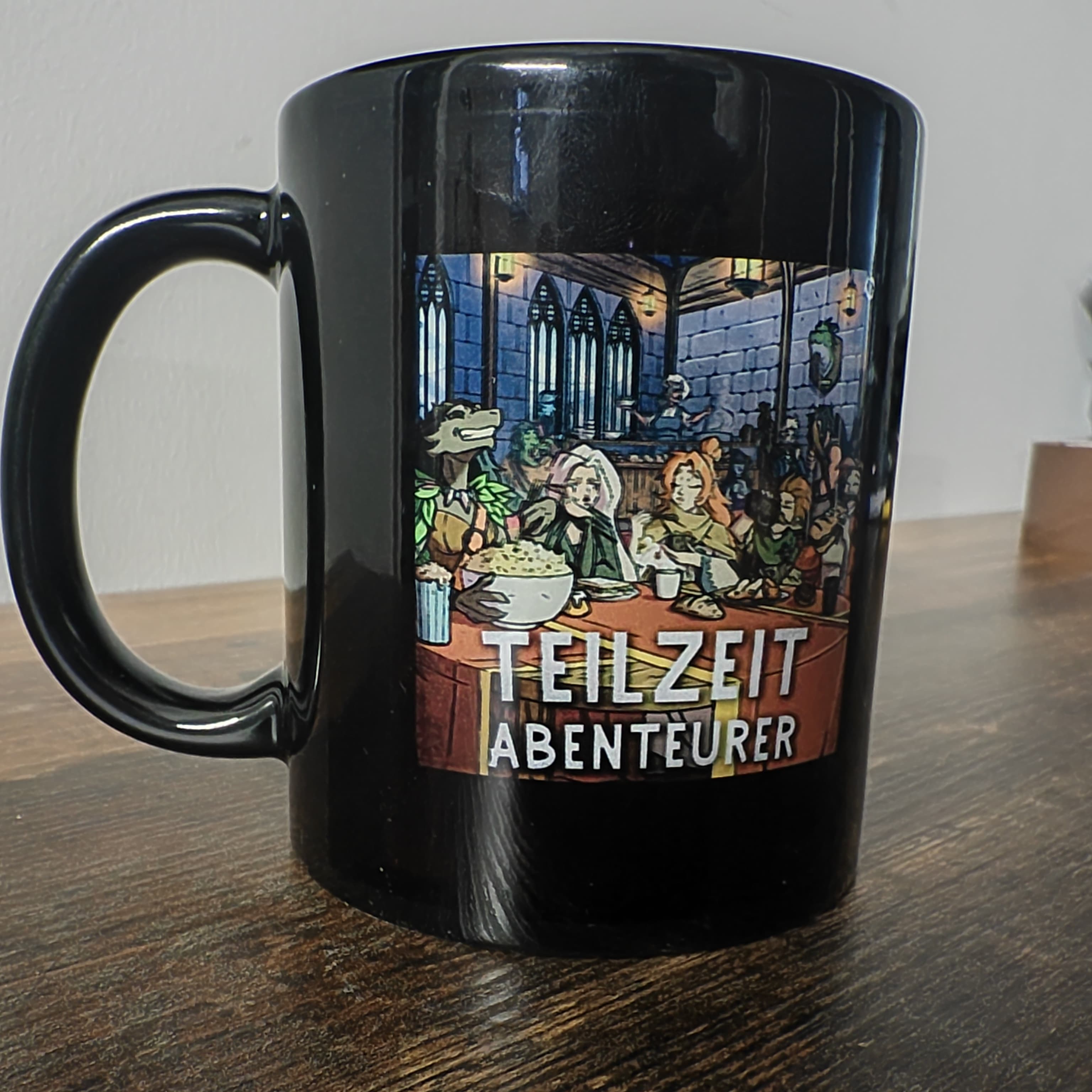 Teilzeitabenteurer Tasse | Maligols Schrecken Merch