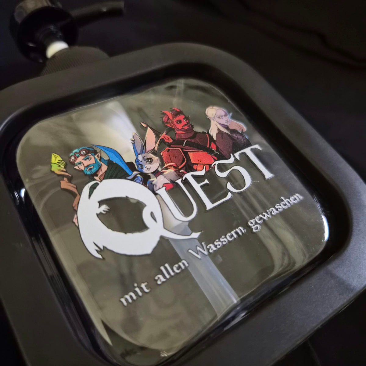 Seifenspender: Mit allen Wassern gewaschen | Quest Seifenspender | 300ml