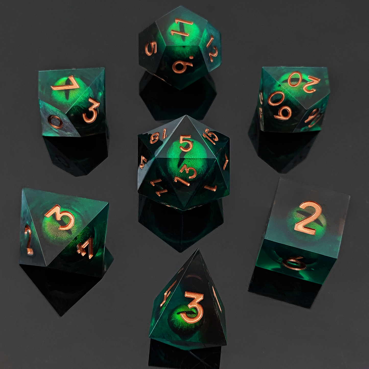 Drachenaugen Würfel mit flüssigem Kern | Grün | Set 7-Teilig