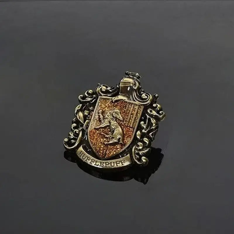 Hogwarts Hausanstecker | Gryffindor, Slytherin, Hufflepuff oder Ravenclaw Brosche