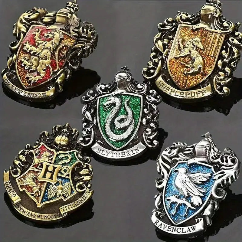 Hogwarts Hausanstecker | Gryffindor, Slytherin, Hufflepuff oder Ravenclaw Brosche