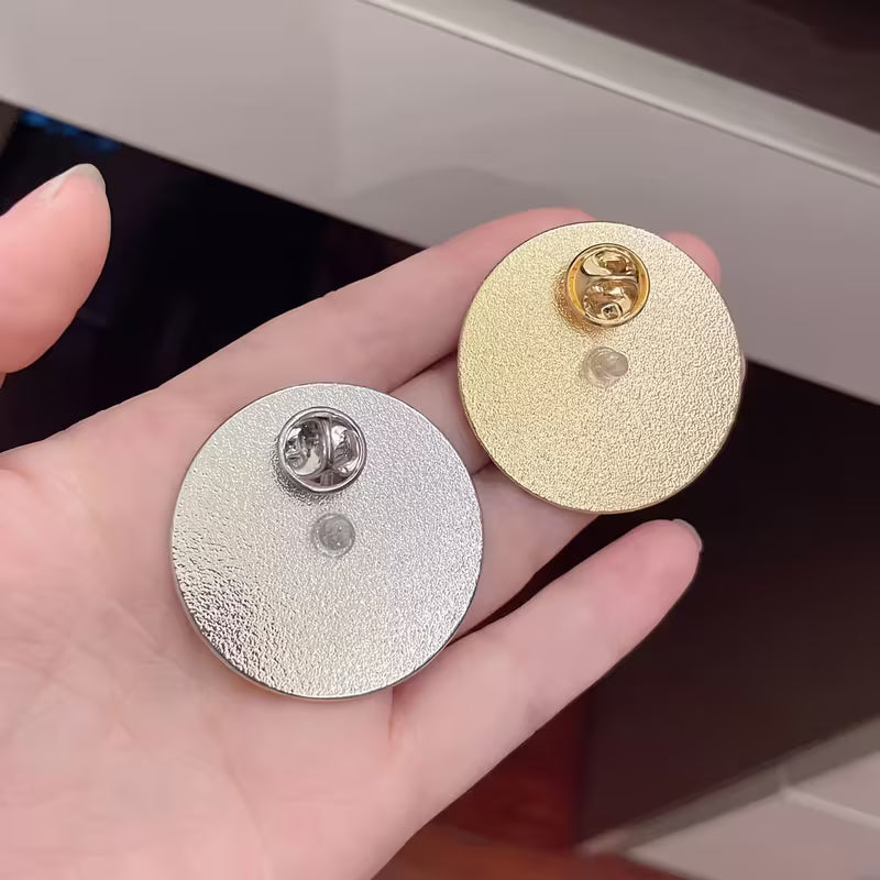Social Battery Anstecker | Verstellbar aus Metall
