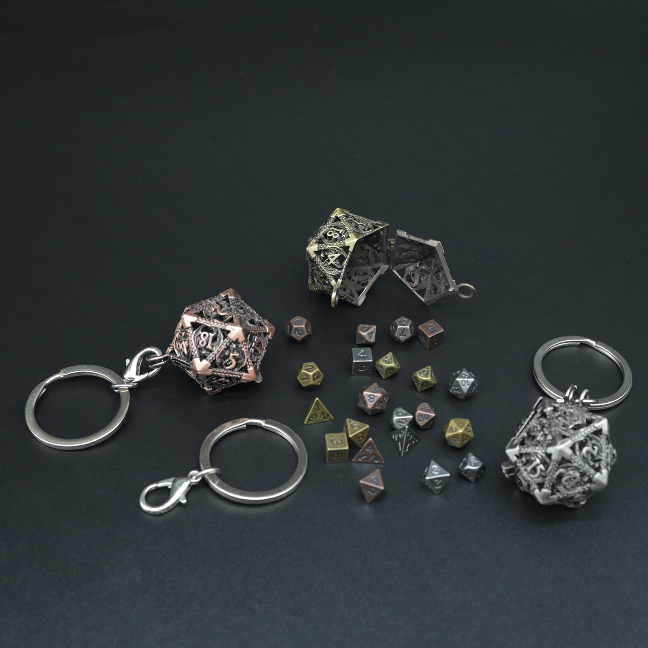 D20 Schlüsselanhänger - Keychain | Mit 7 Würfeln | verschiedene Farben