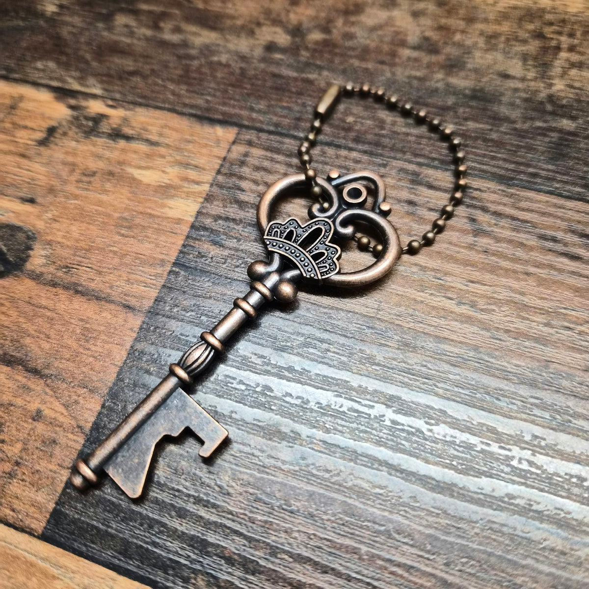Fantasy Vintage Flaschenöffner in Schlüsselform | Heart
