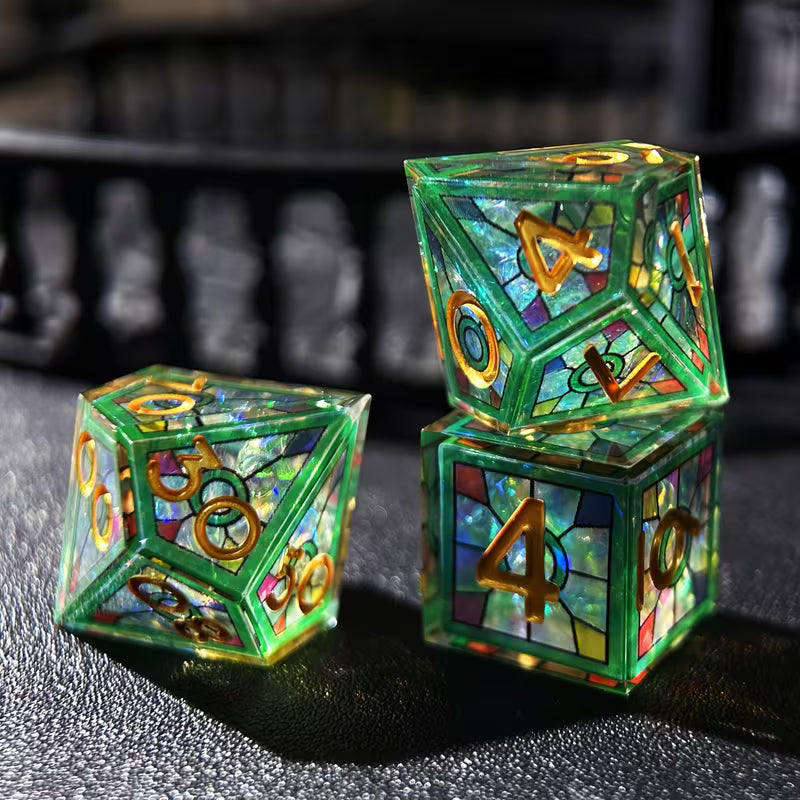 Chroma Crystal Green | 7-teiliges Würfelset mit Würfelbeutel